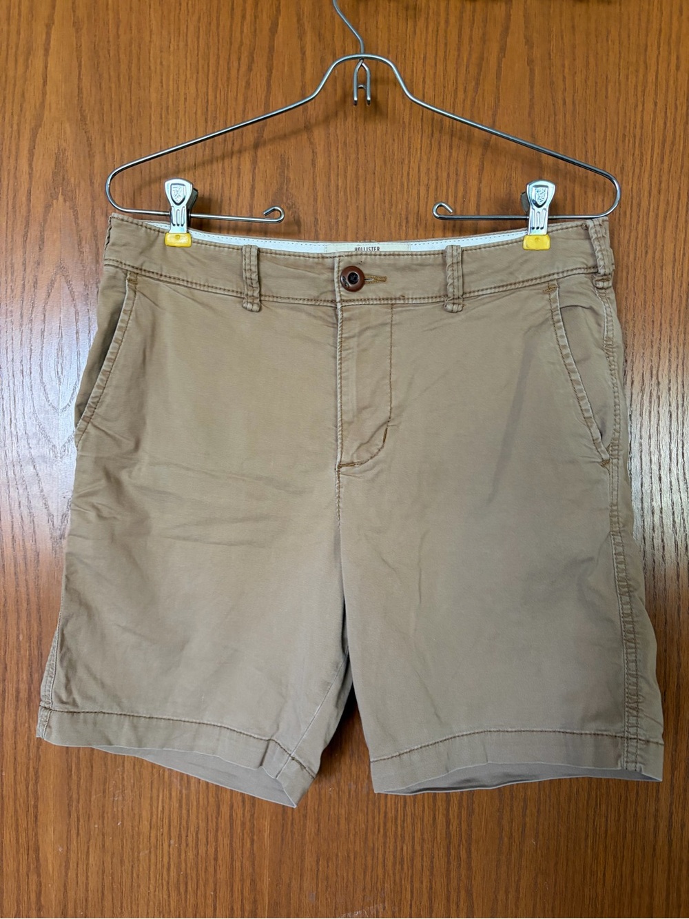 Hollister Men's Chino Shorts - Khaki